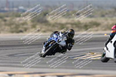 media/Jan-15-2026-Racers Edge (Thu) [[dfebeb70ab]]/3-B Group/Session 2 (Turn 11)/